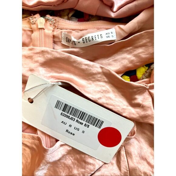 NWT Saints + Secrets Peach Halter Twist Top Waist Dress - Picture 8 of 8